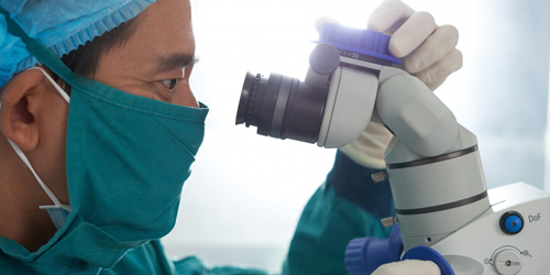 Artificial cornea package